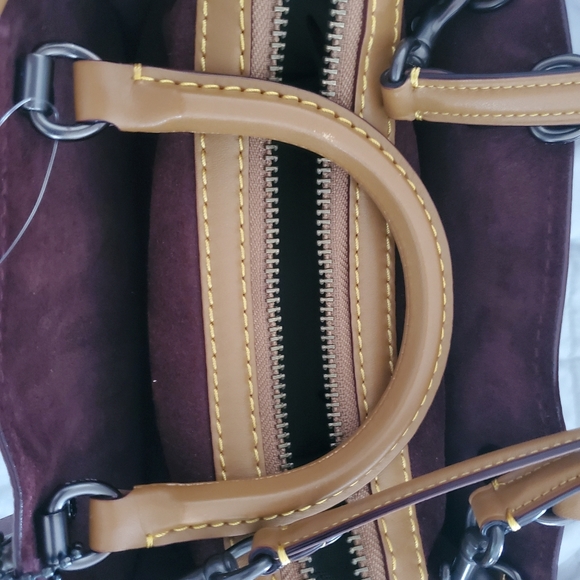 NWTs Gorgeous COACH ROGUE 25~ Rare Light Saddle Glvtn Pebble  Leather~ F54536 - Picture 8 of 12